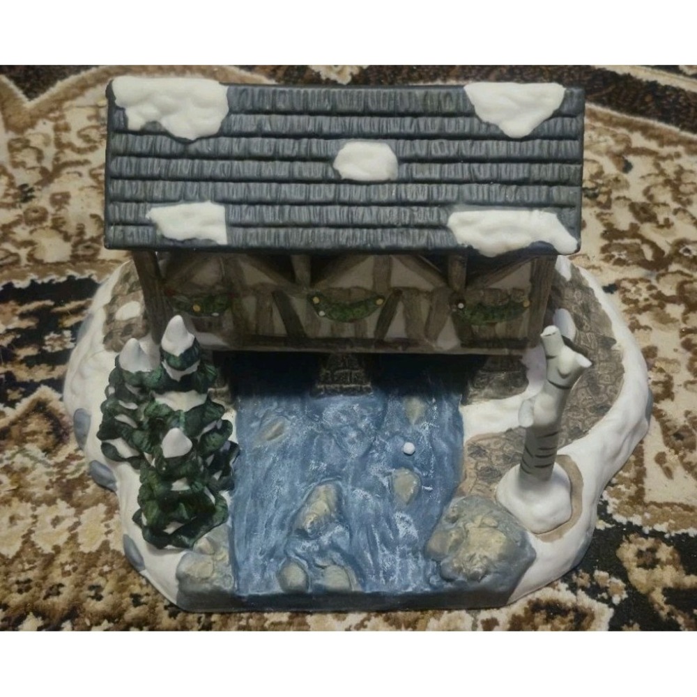 Dickens Collectables Towne Series Covered Bridge Accessory Xmas Village